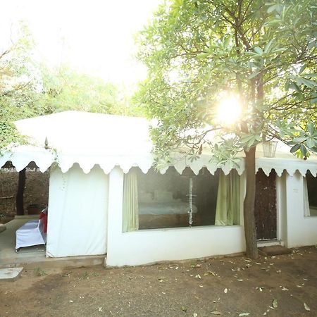 Lohagarh Fort Resort Kukas Exterior photo