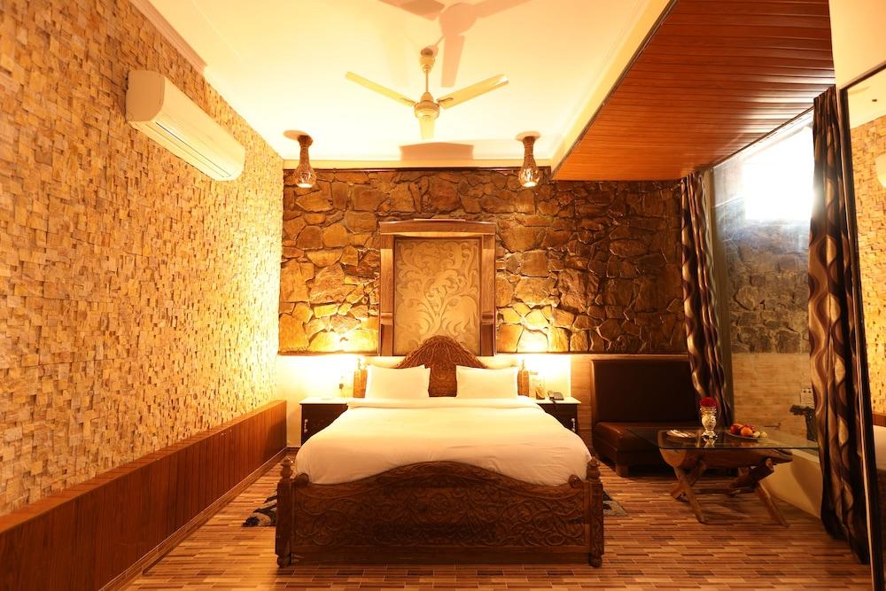 Lohagarh Fort Resort Kukas Exterior photo