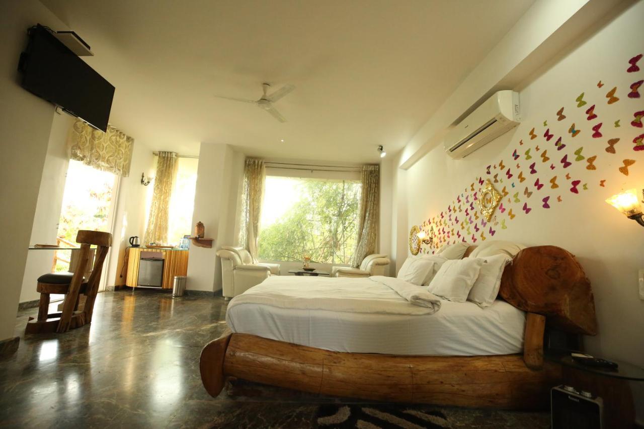 Lohagarh Fort Resort Kukas Exterior photo