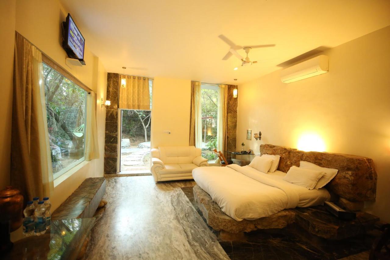 Lohagarh Fort Resort Kukas Exterior photo