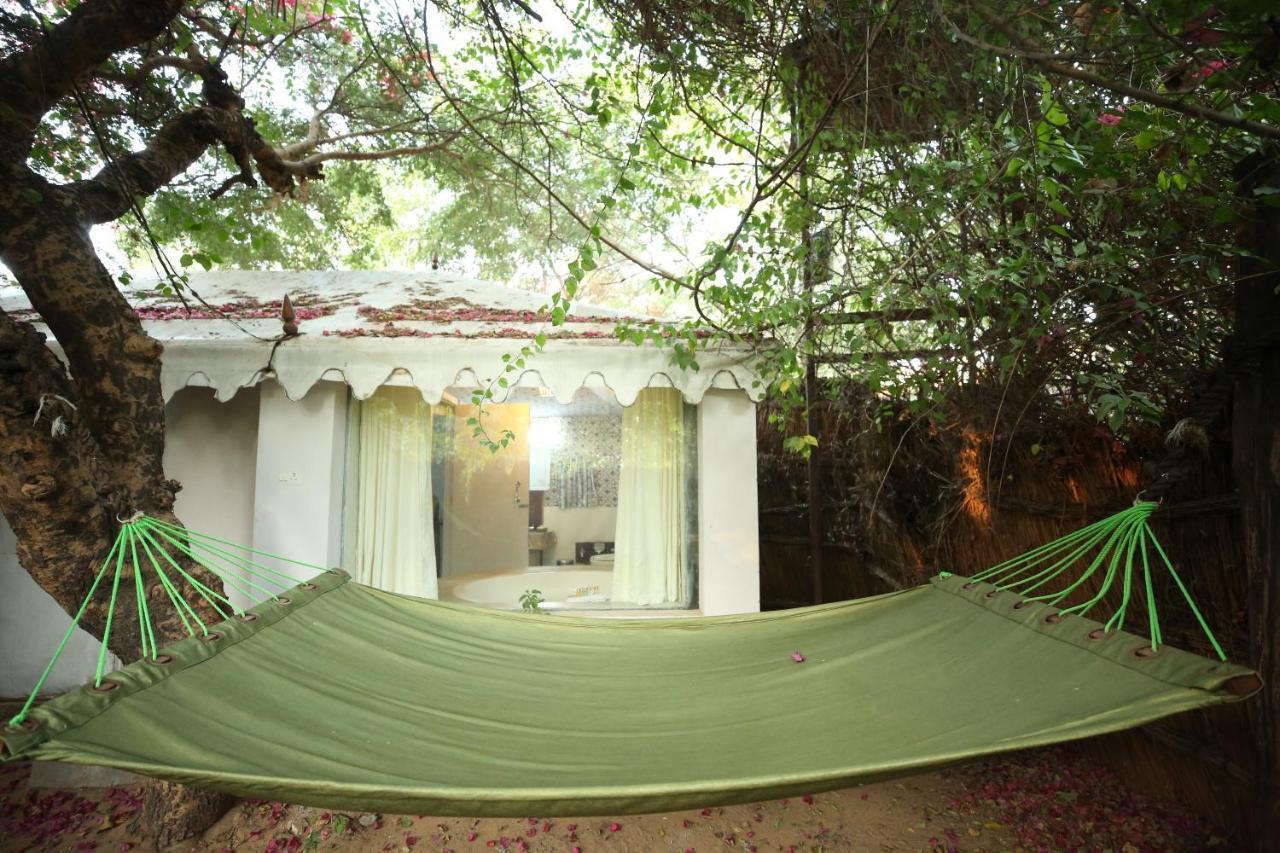 Lohagarh Fort Resort Kukas Exterior photo